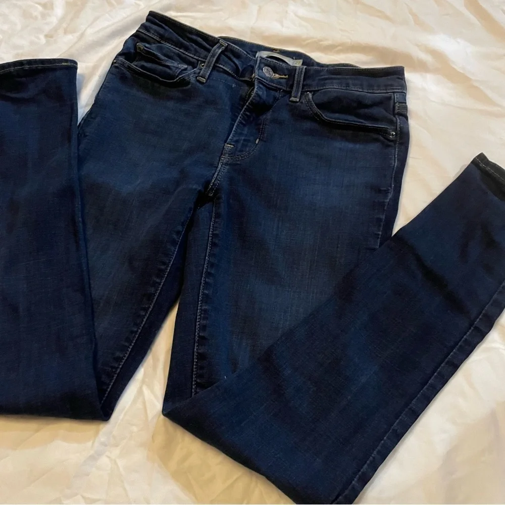 Levi’s, woman’s jeans - Picture 3 of 12